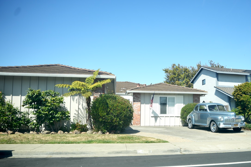 Neighborhood Neighborhood-36