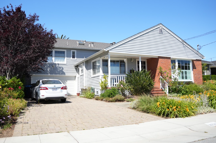 Neighborhood Neighborhood-39