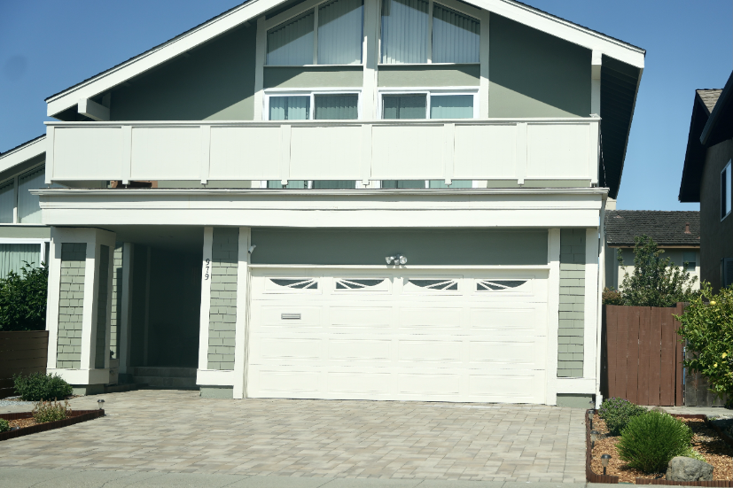 Neighborhood Neighborhood-20