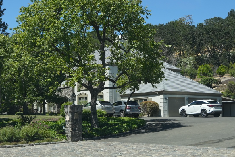 Neighborhood Neighborhood-8