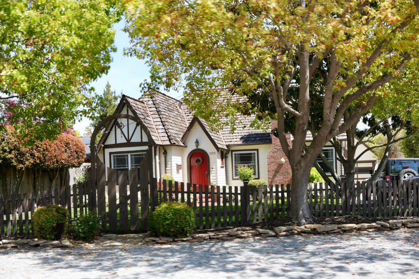 Neighborhood Neighborhood-1