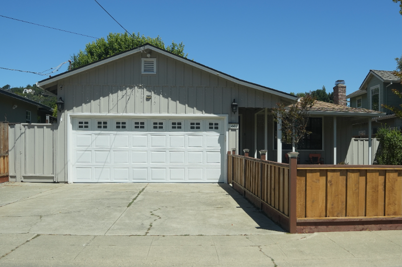 Neighborhood Neighborhood-41