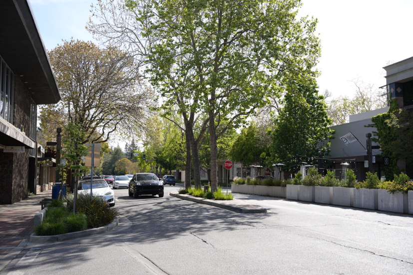 Neighborhood Neighborhood-4