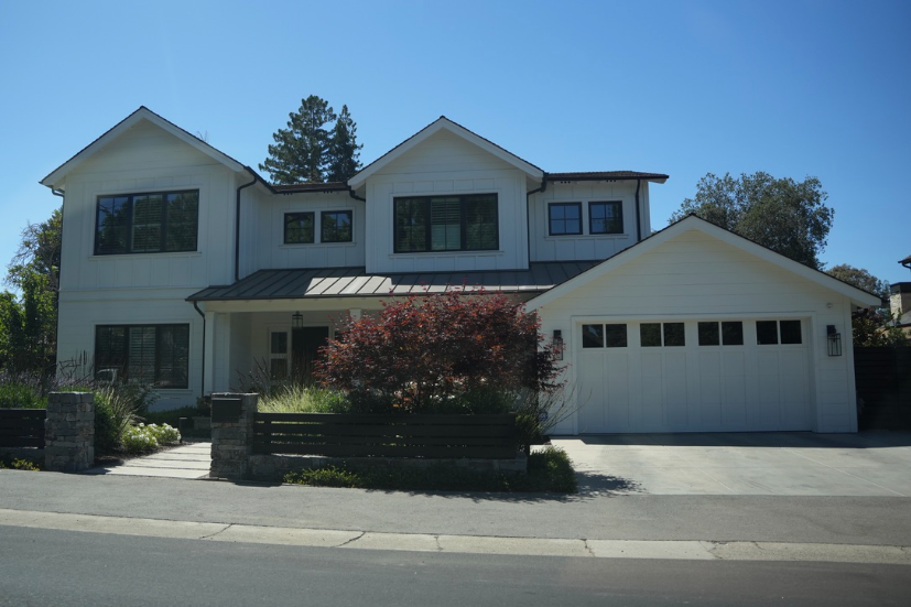 Neighborhood Neighborhood-32