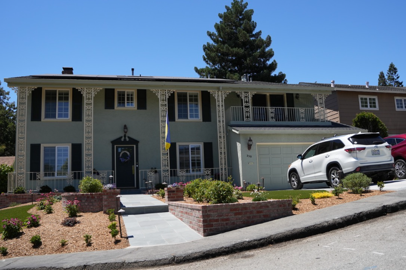 Neighborhood Neighborhood-4